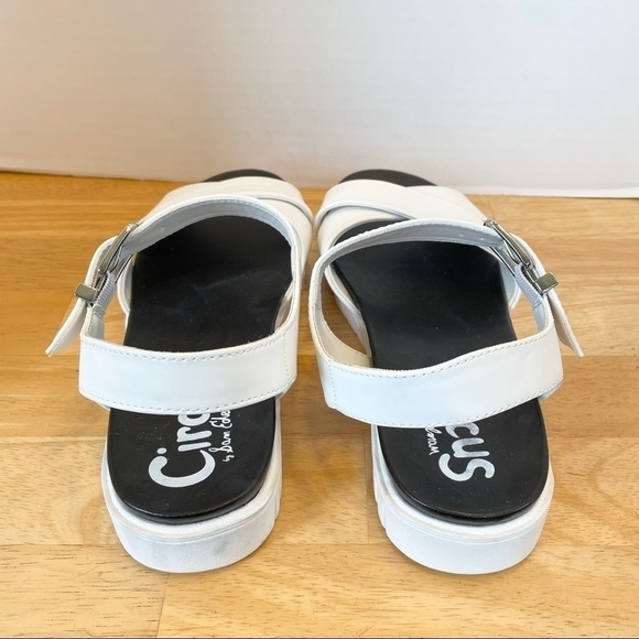 Circus by SAM EDELMAN All White Sandals - Picture 5 of 9